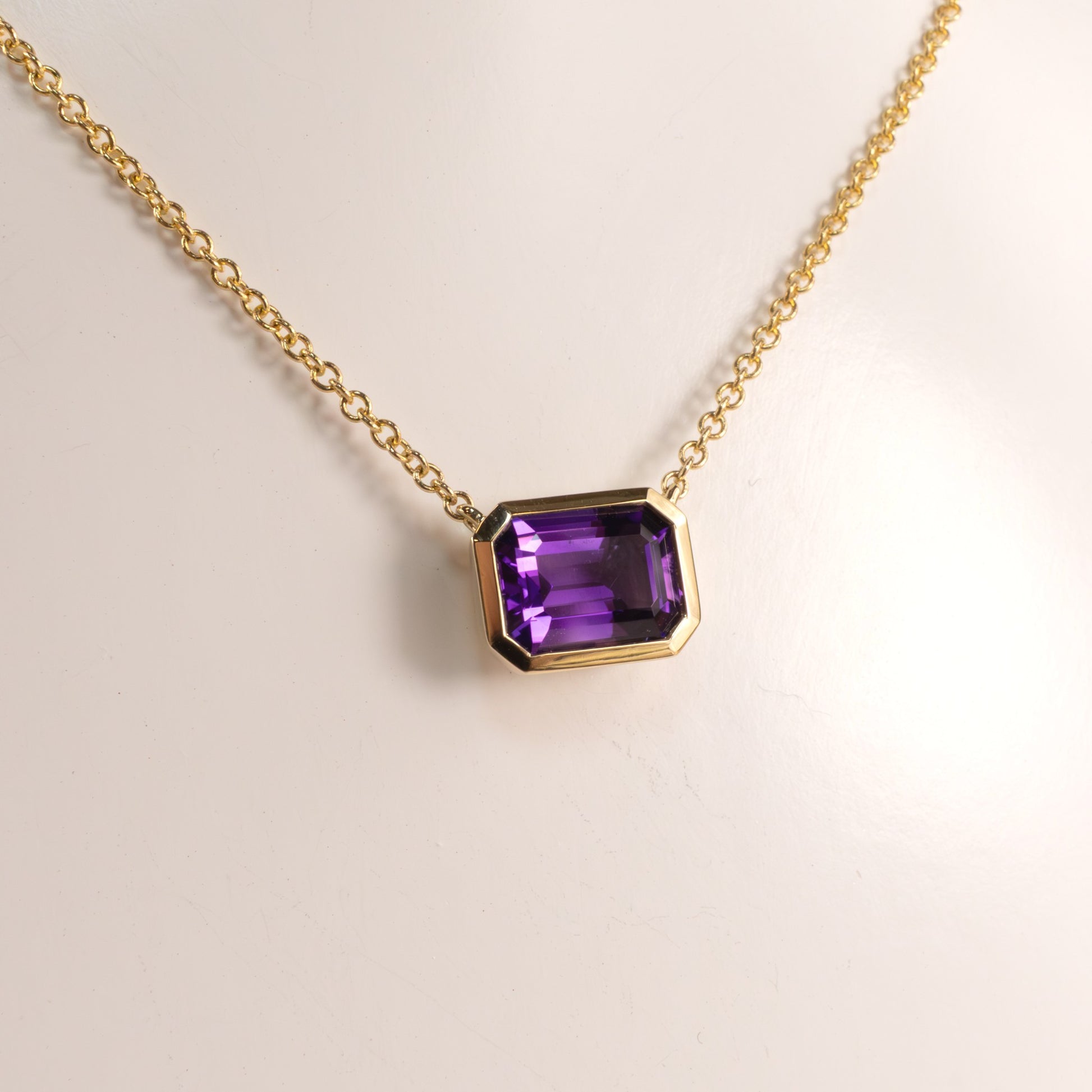 14KYG Amethyst Emerald Cut Bezel Set Fixed Necklace