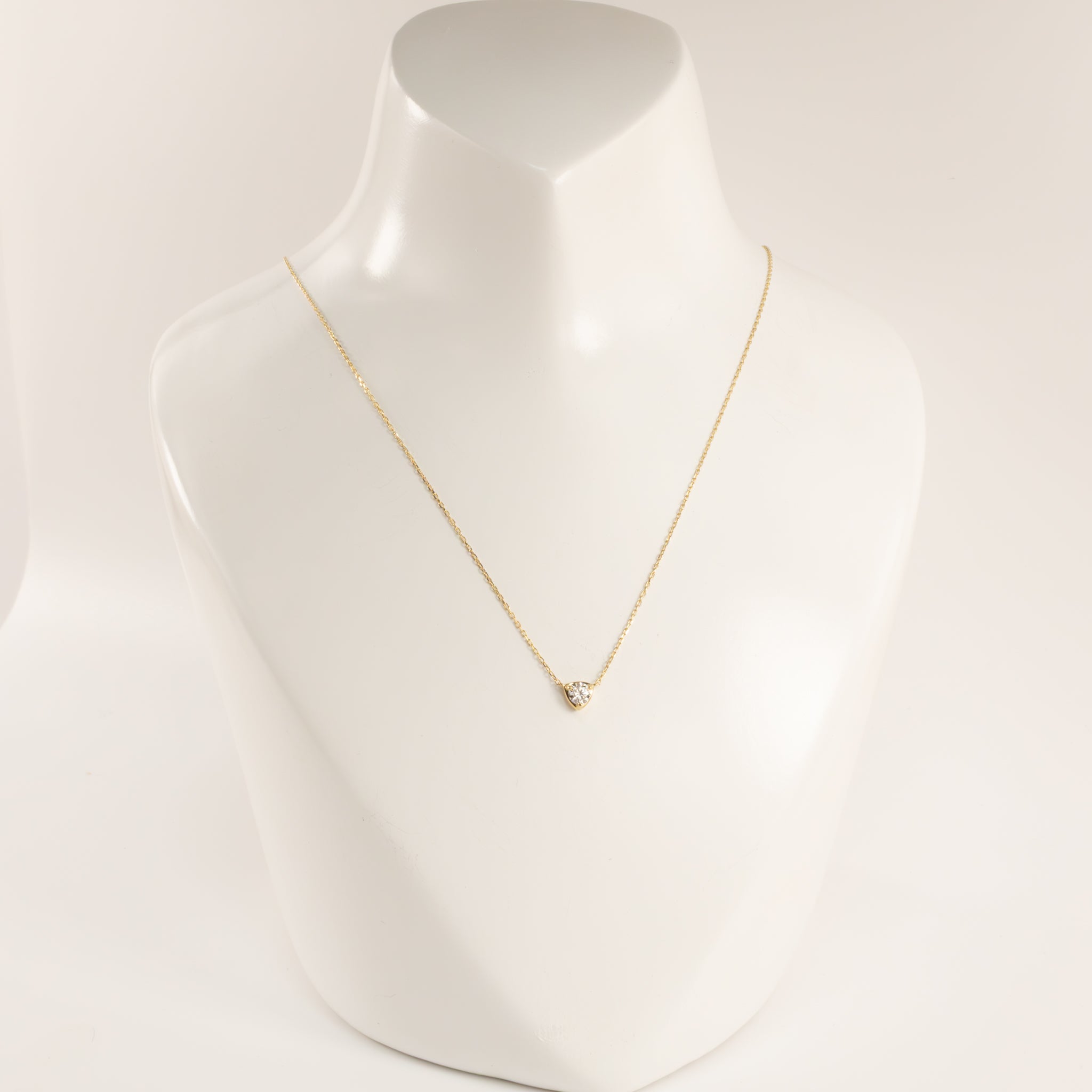 14KYG Lab Grown Diamond 0.13ct Solitaire Fixed Necklace