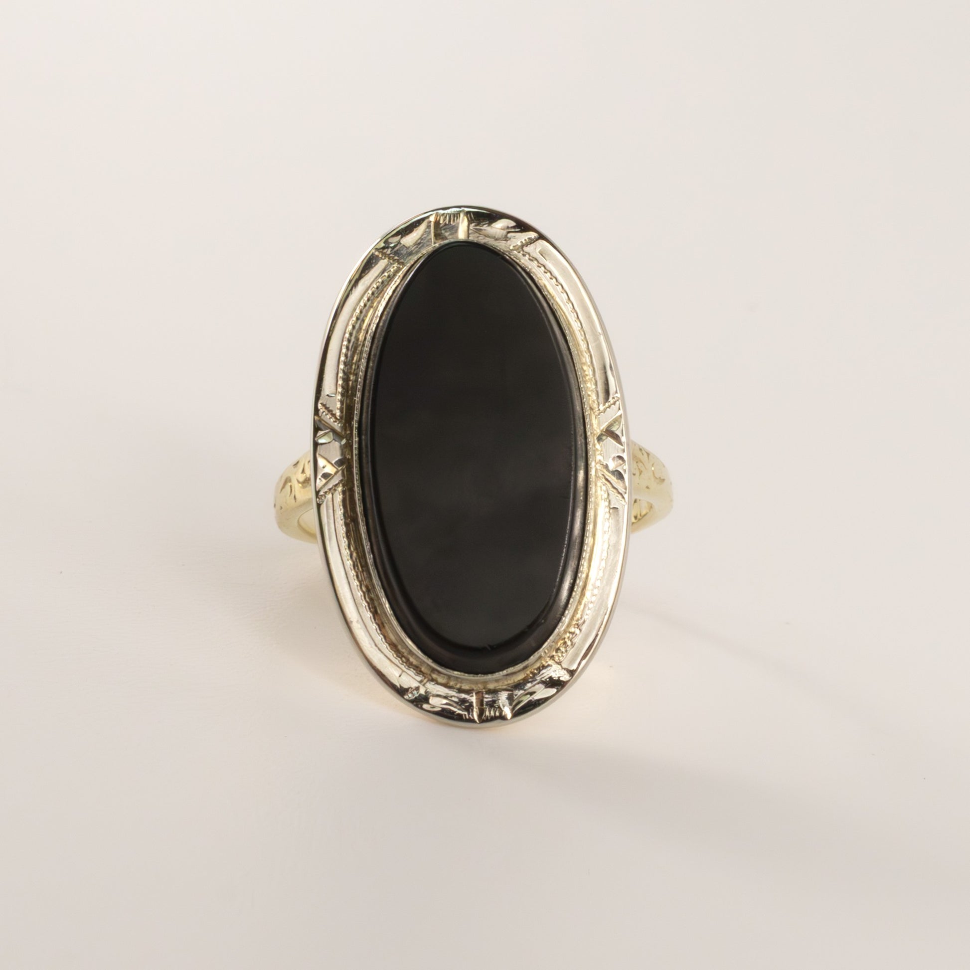 14K Two-Tone Onyx Filigree Engraved Ring