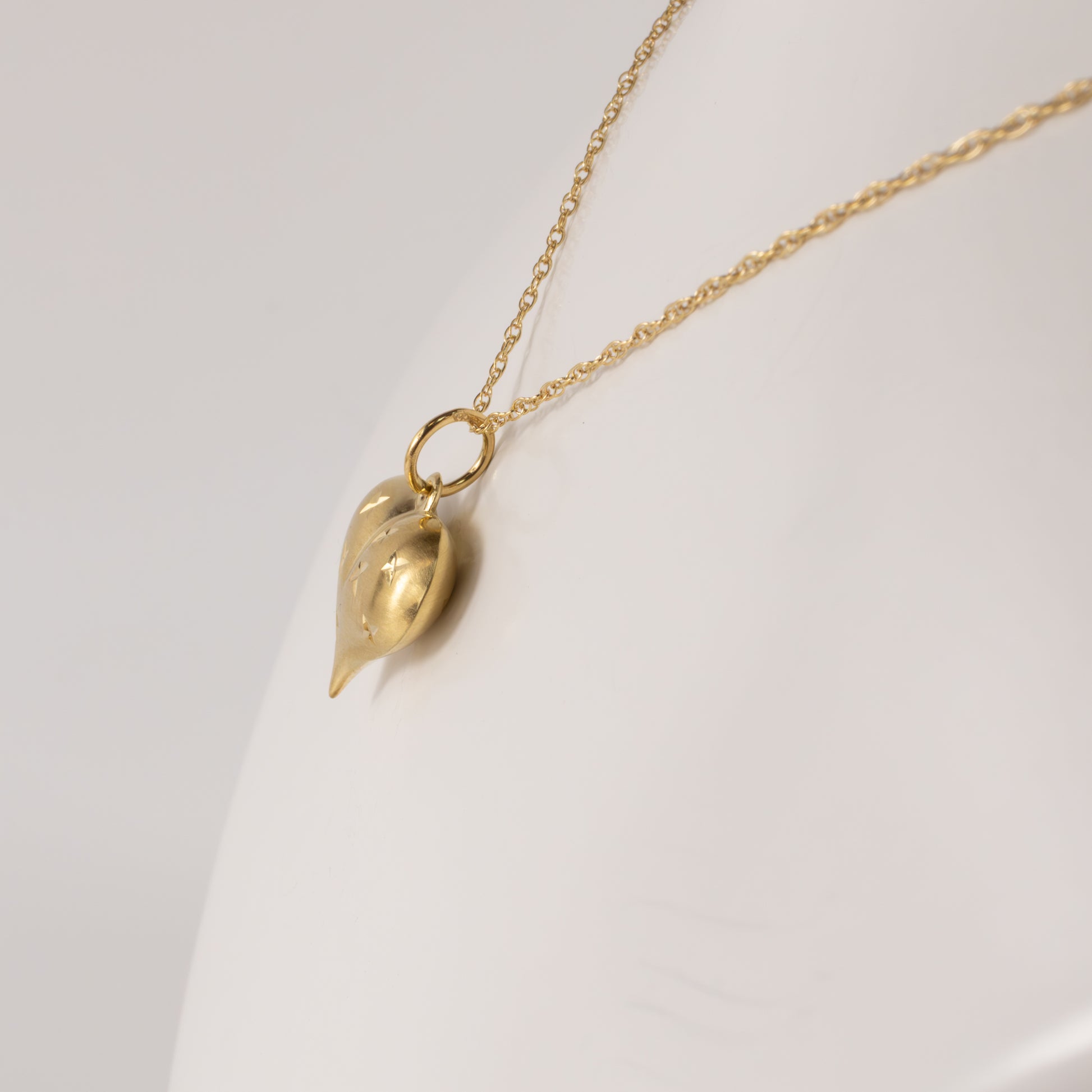 14KYG Puffy X-Engraved Heart Necklace