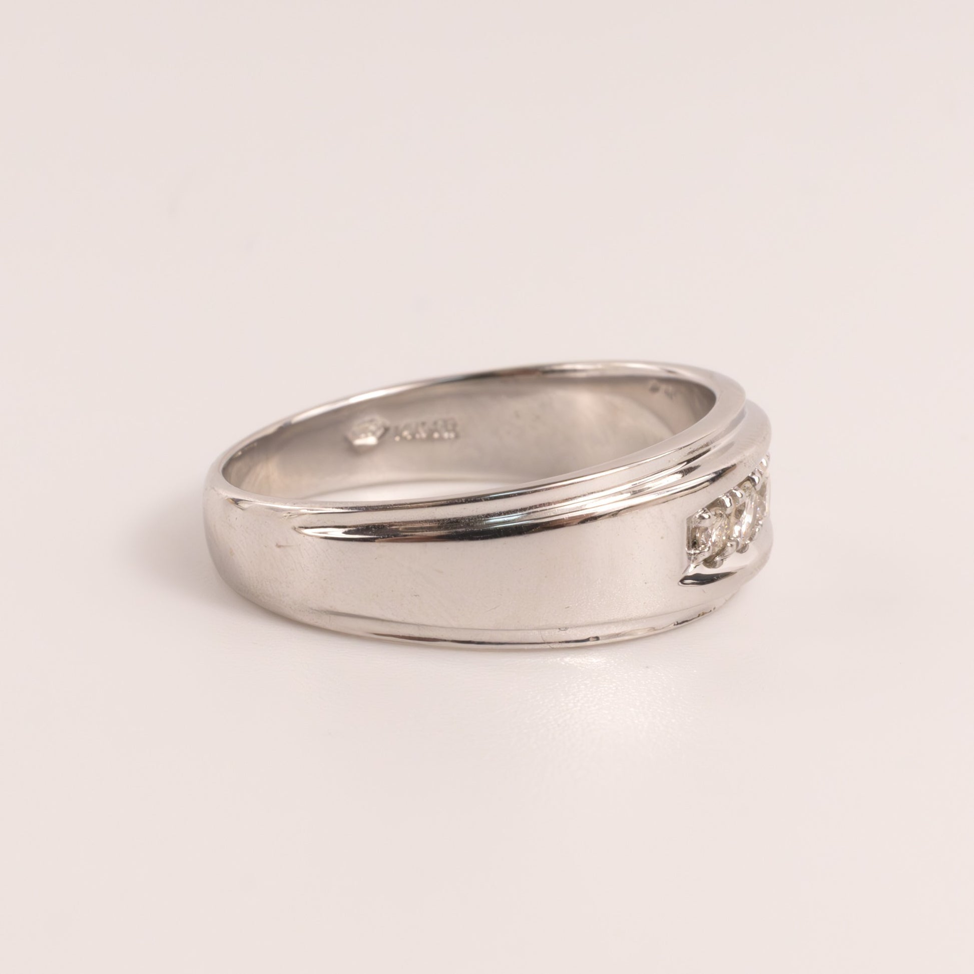14KWG Vintage 5-Stone Mens Diamond Band