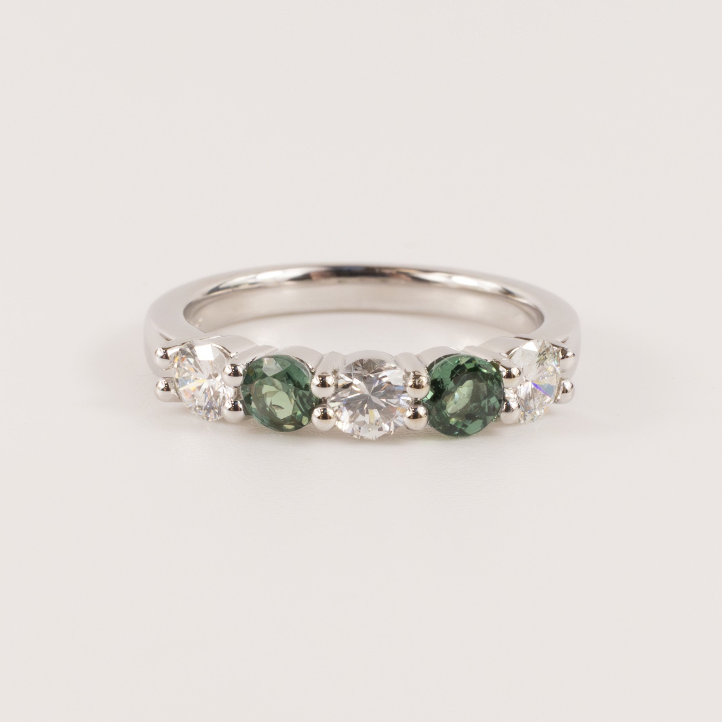 14KWG Alexandrite and Diamond Alternating Shared Prong Band