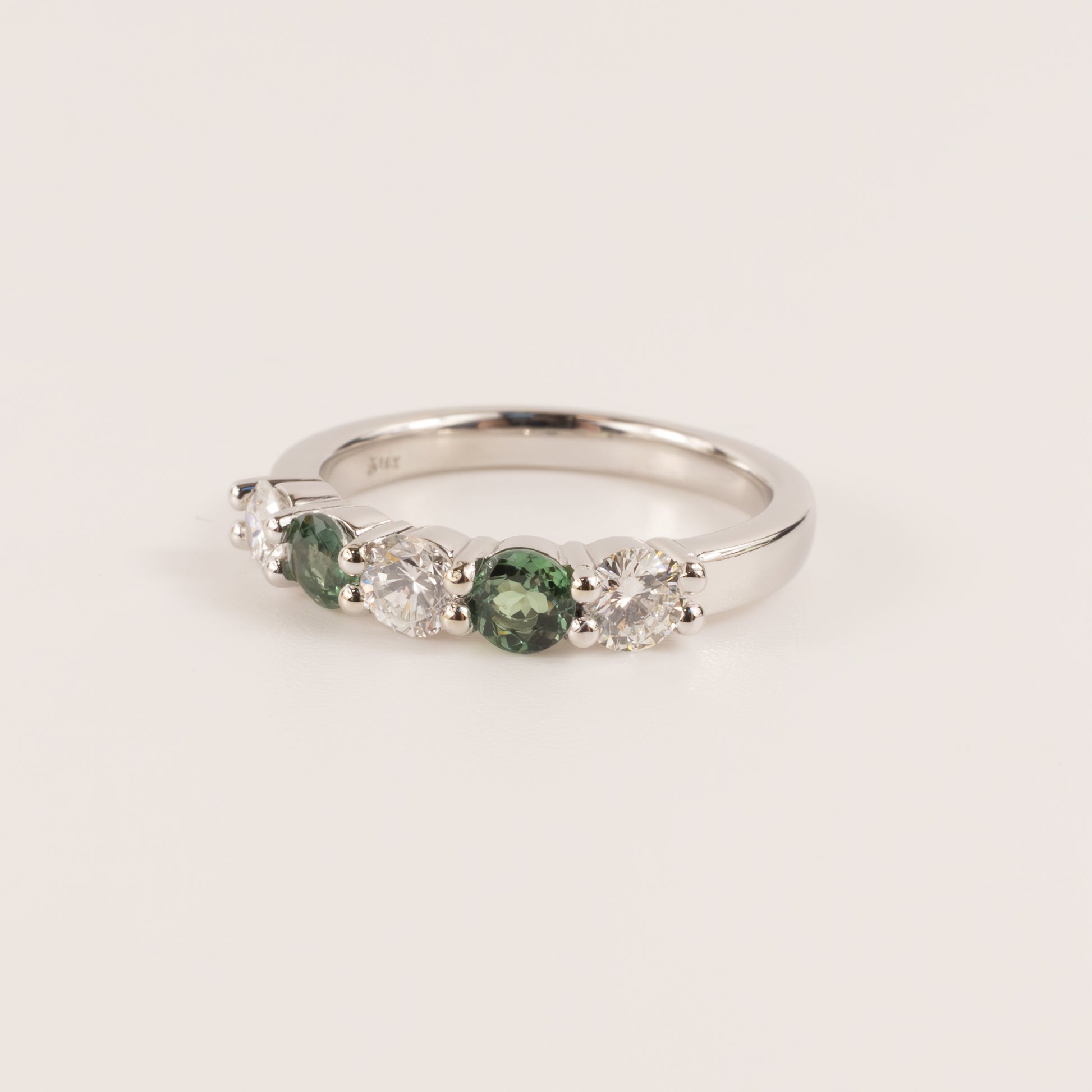 14KWG Alexandrite and Diamond Alternating Shared Prong Band