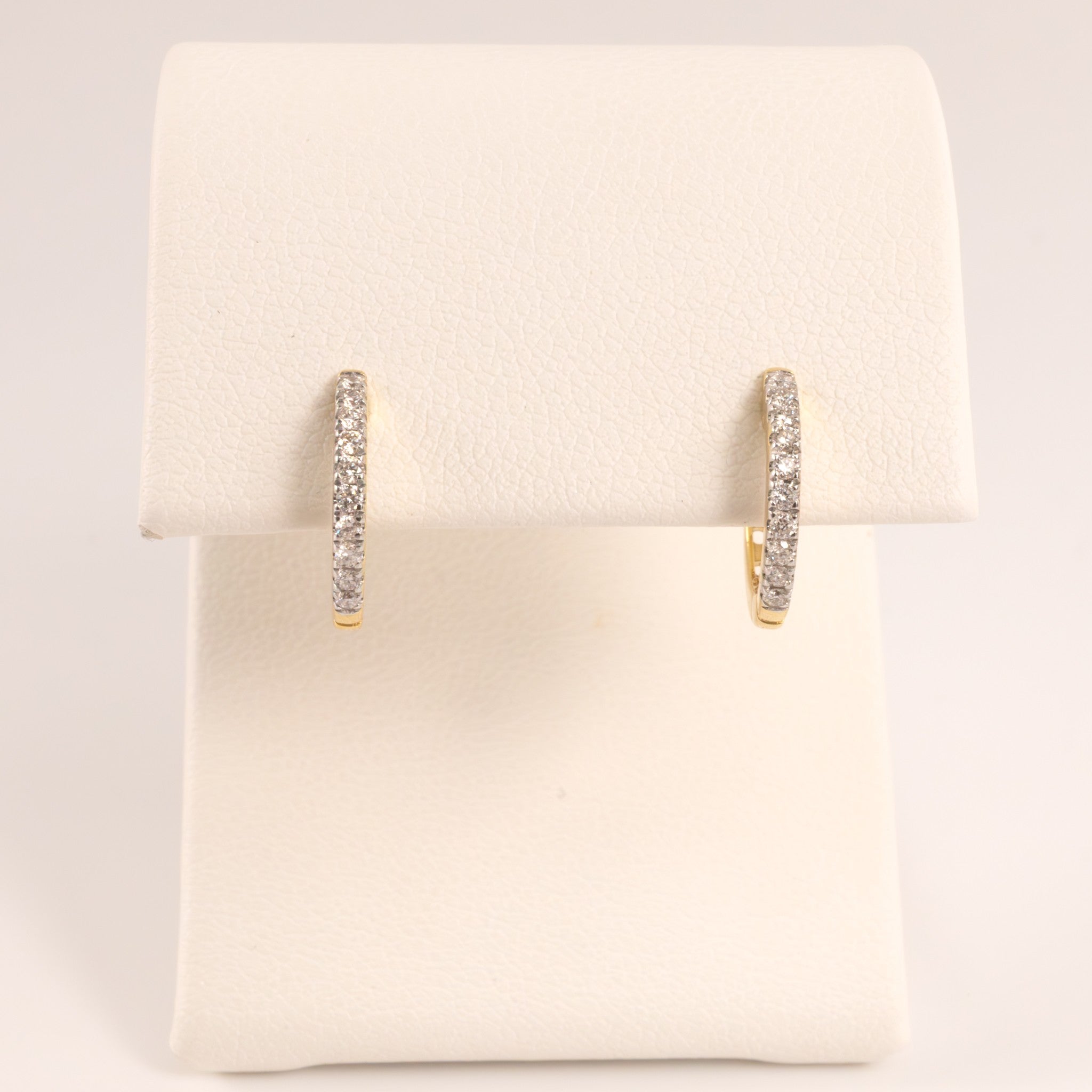 14KYG Diamond Huggie Hoop Earrings