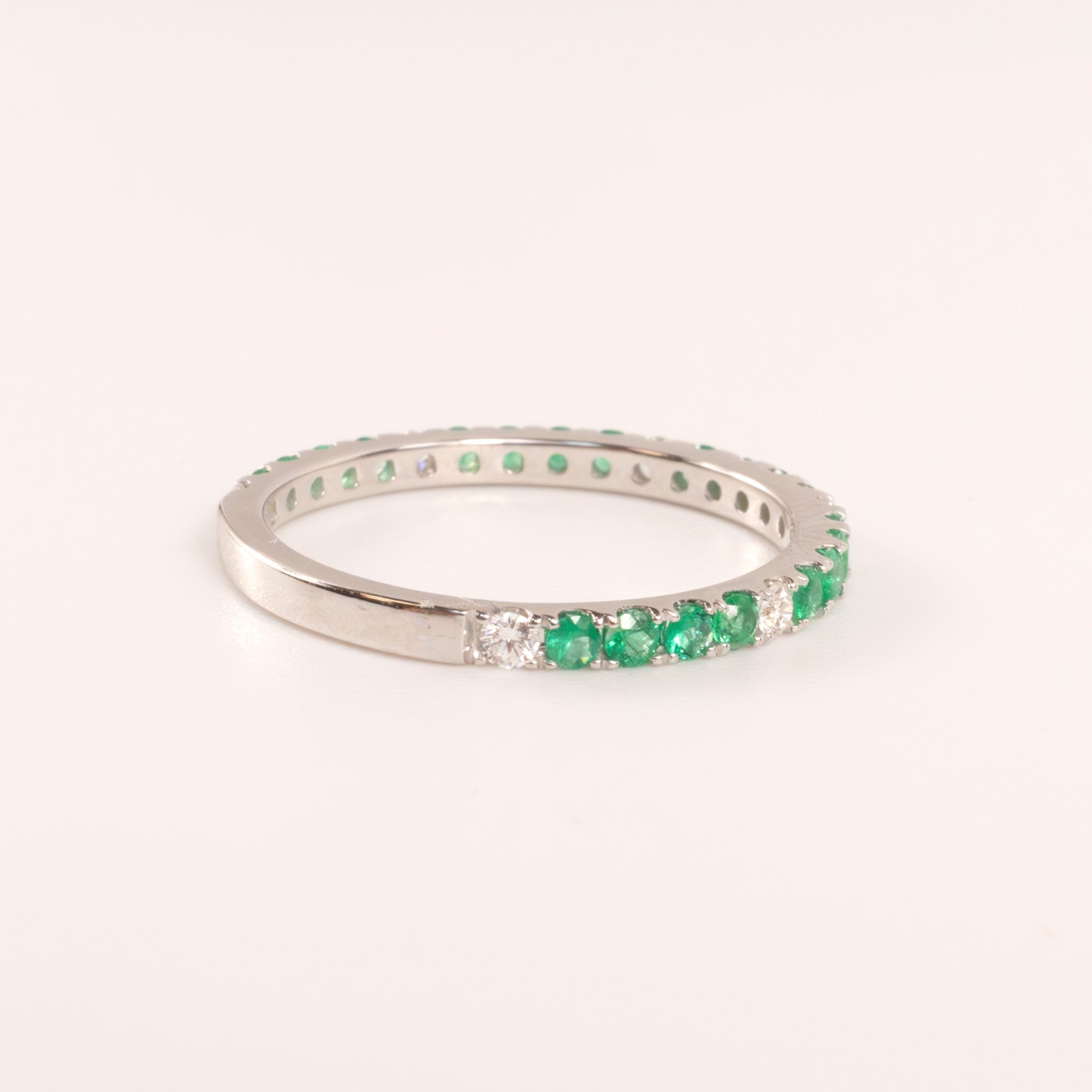 14KWG Emerald 0.37cttw and Diamond 0.13cttw Band
