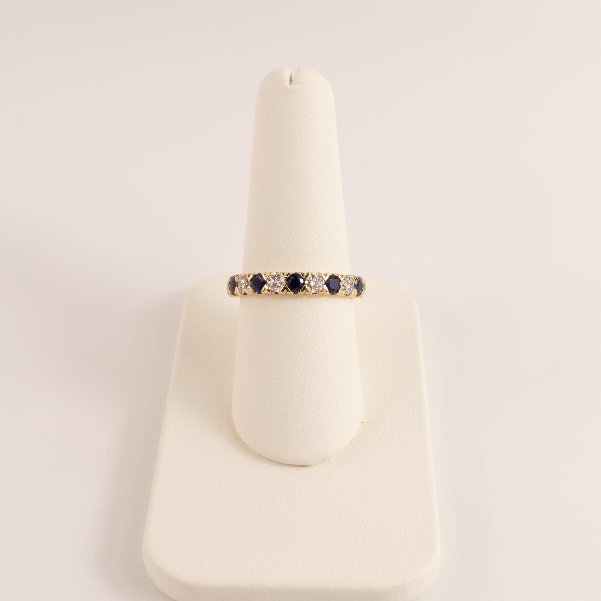 14KYG Blue Sapphire and Diamond Alternating Trellis Band