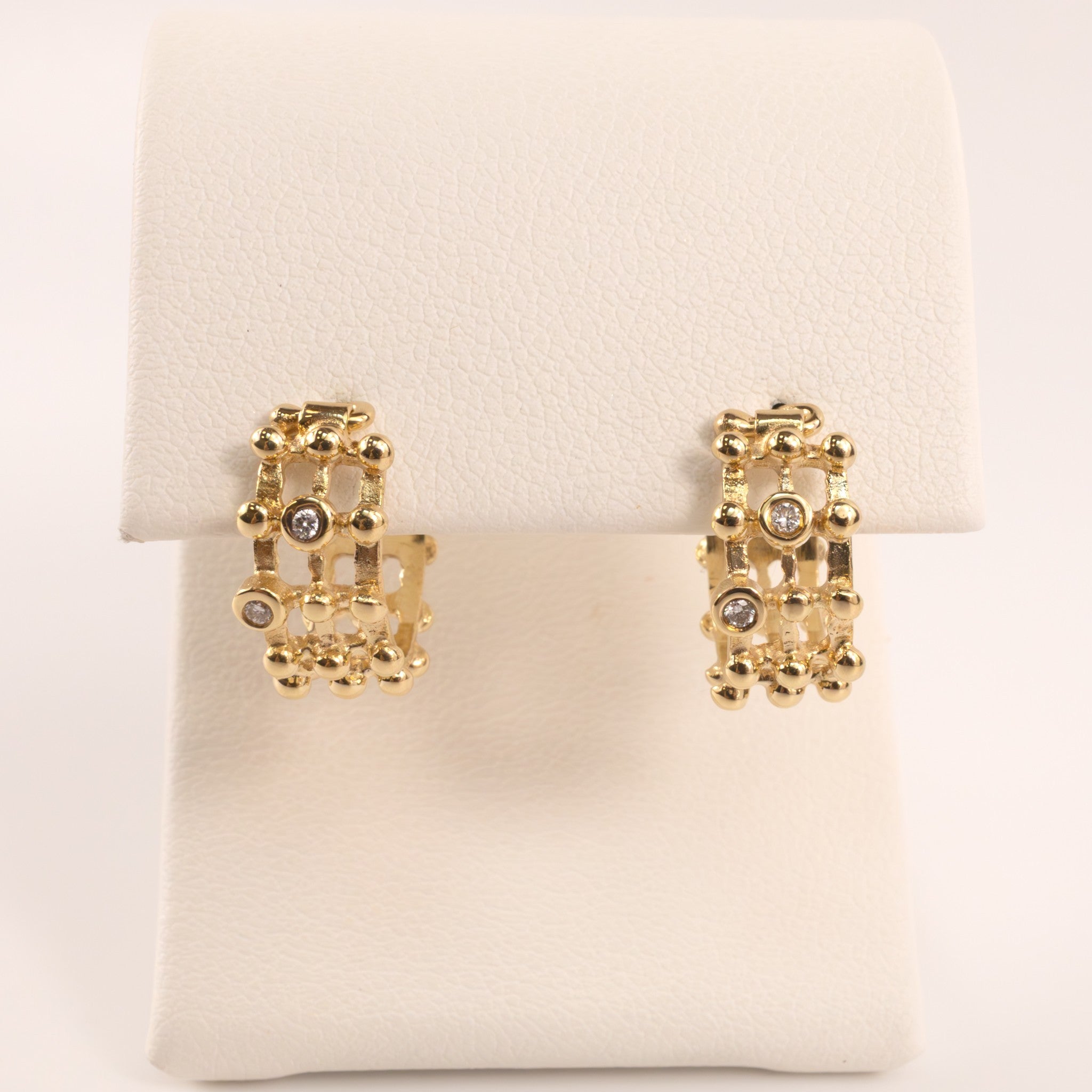 14KYG Diamond Bezel Set Beaded Grid Huggie Hoop Earrings