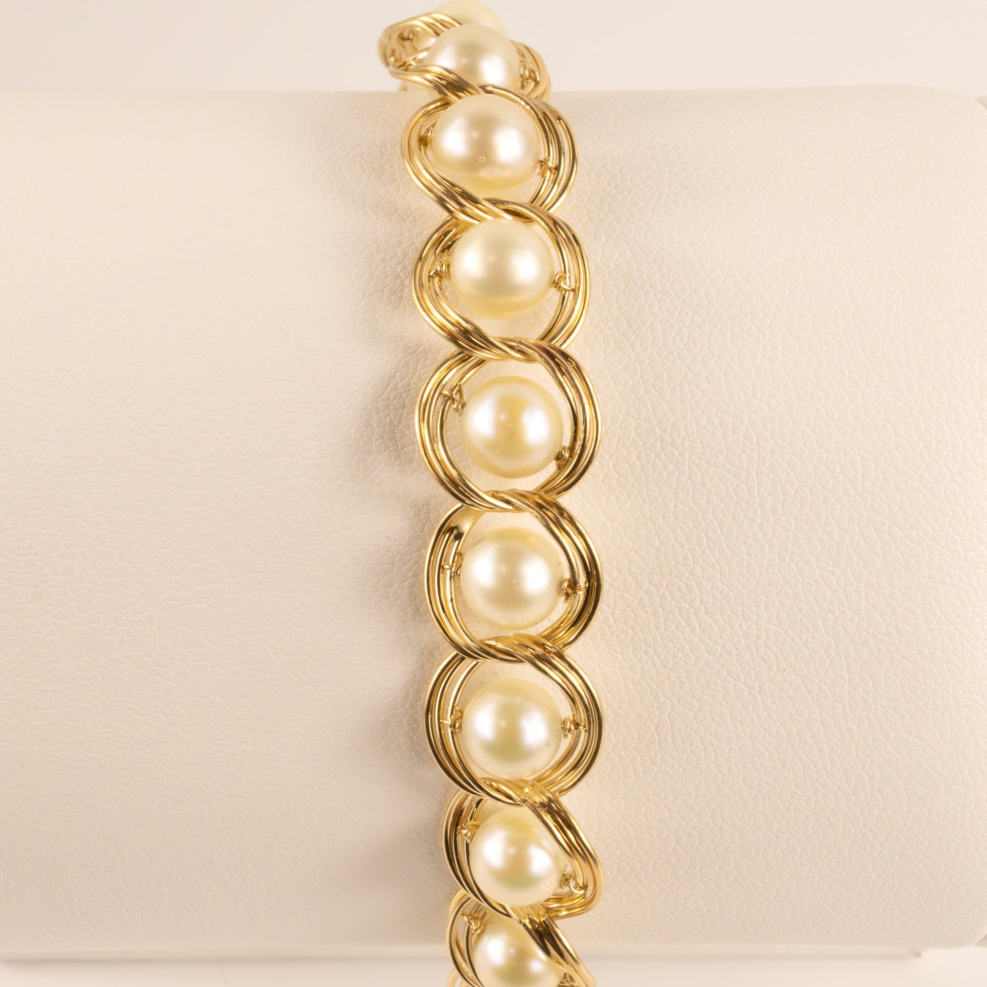 14KYG Pearl Twist Caged Bracelet
