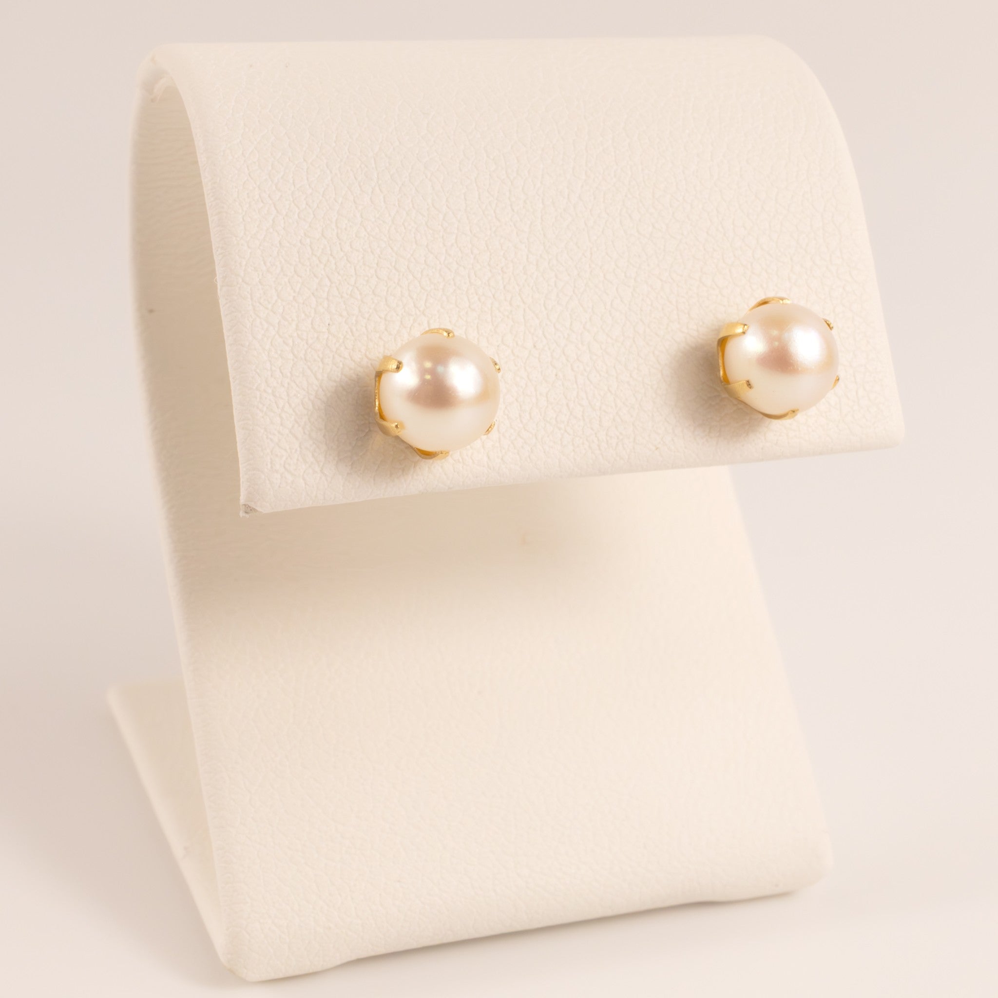 14KYG Pearl 6mm 6-Prong Stud Earrngs