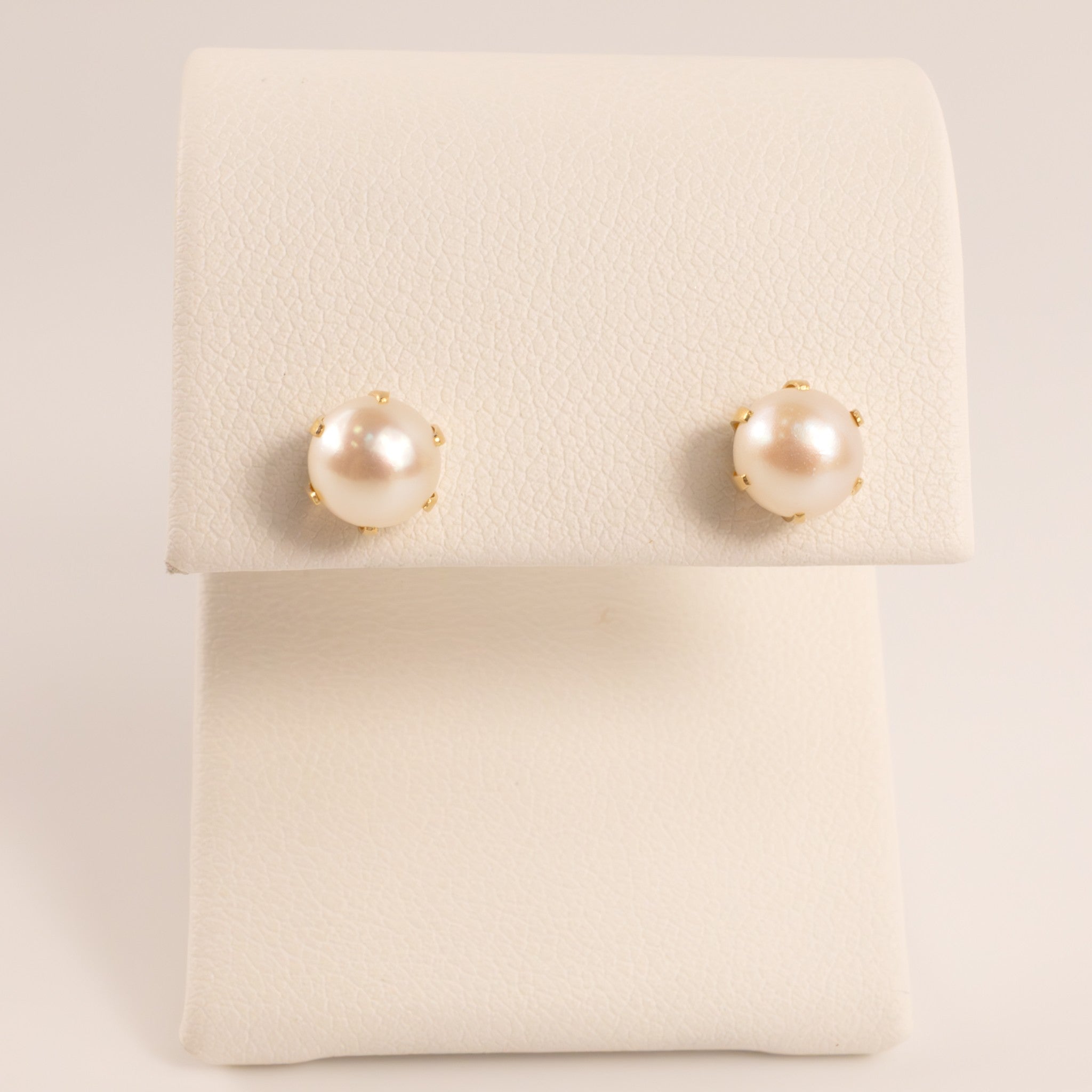 14KYG Pearl 6mm 6-Prong Stud Earrngs