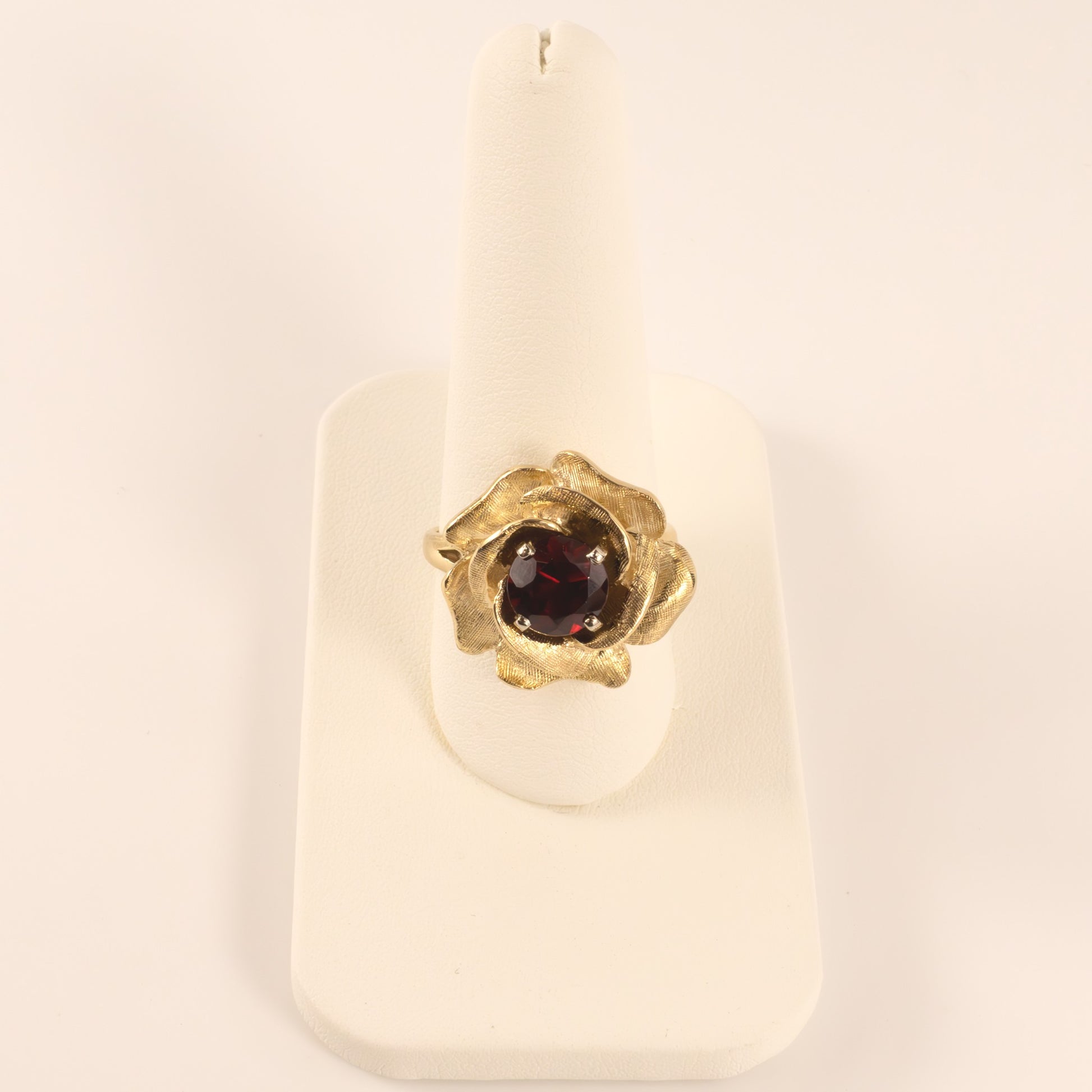 14KYG Garnet Rose Flower Ring