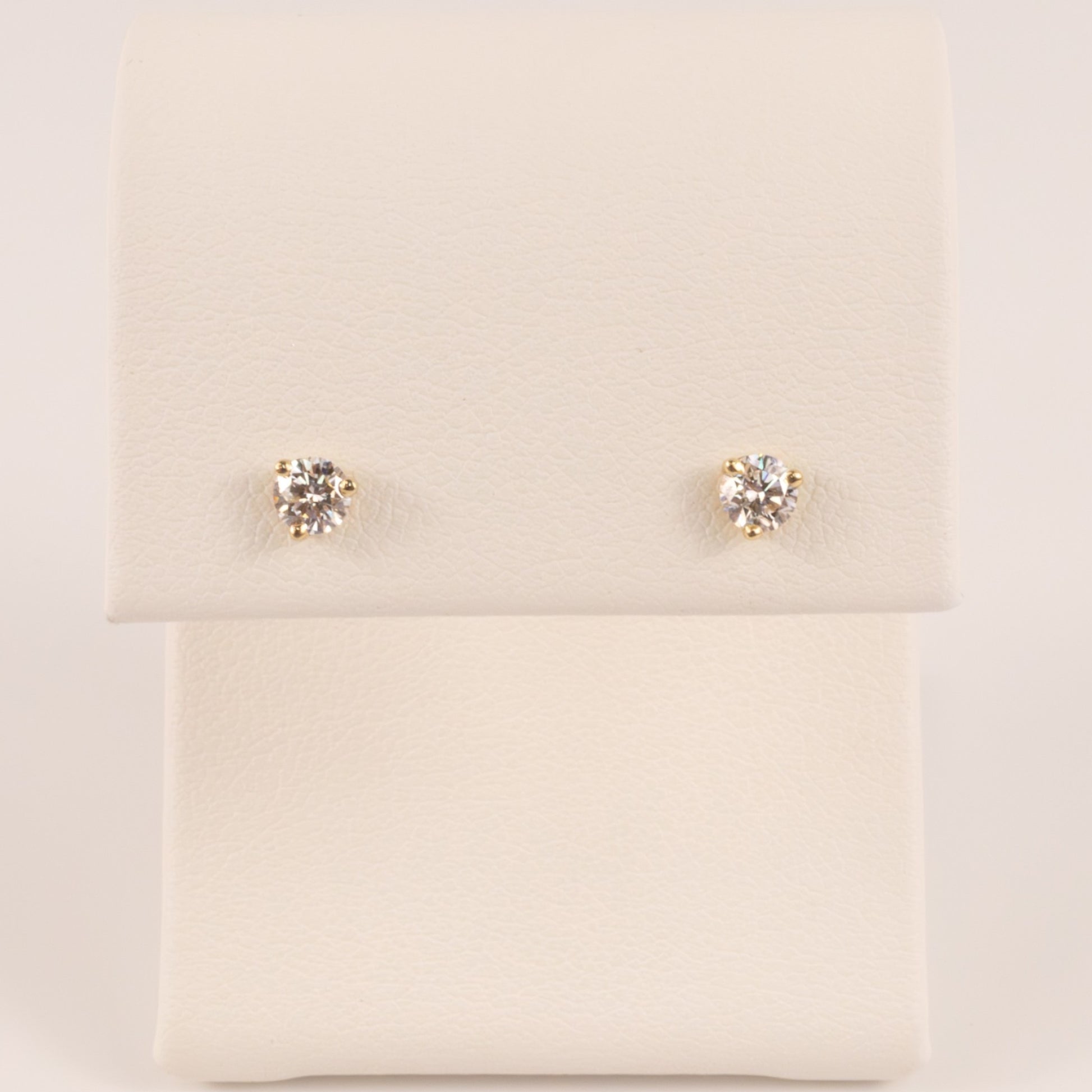 14KWG Lab Grown Diamond 0.33cttw Stud Earrings