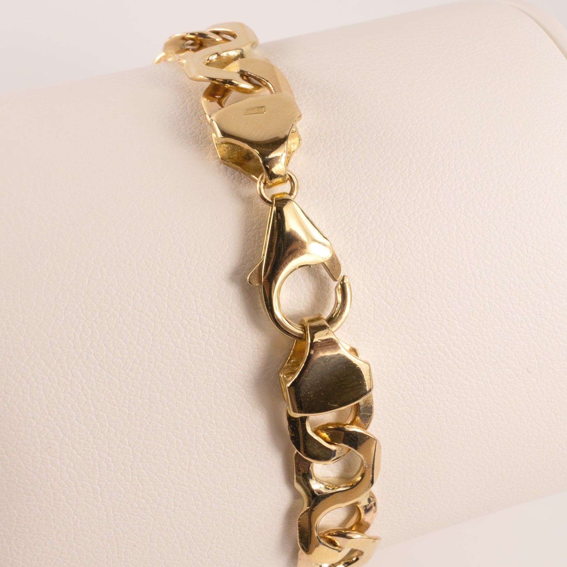 14KYG Figure 8 Link Bracelet