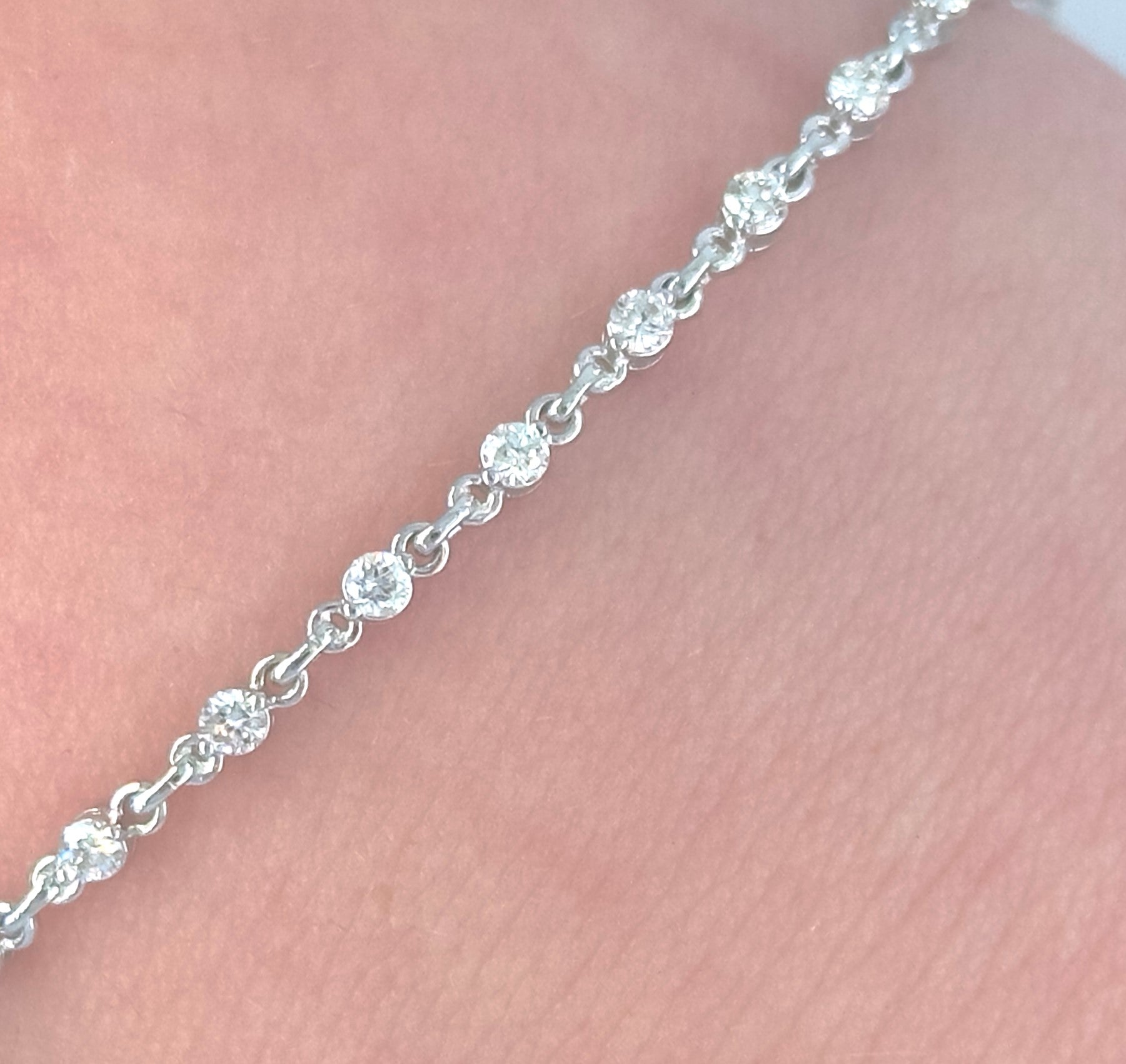 14KWG Diamond Chain Link Bracelet