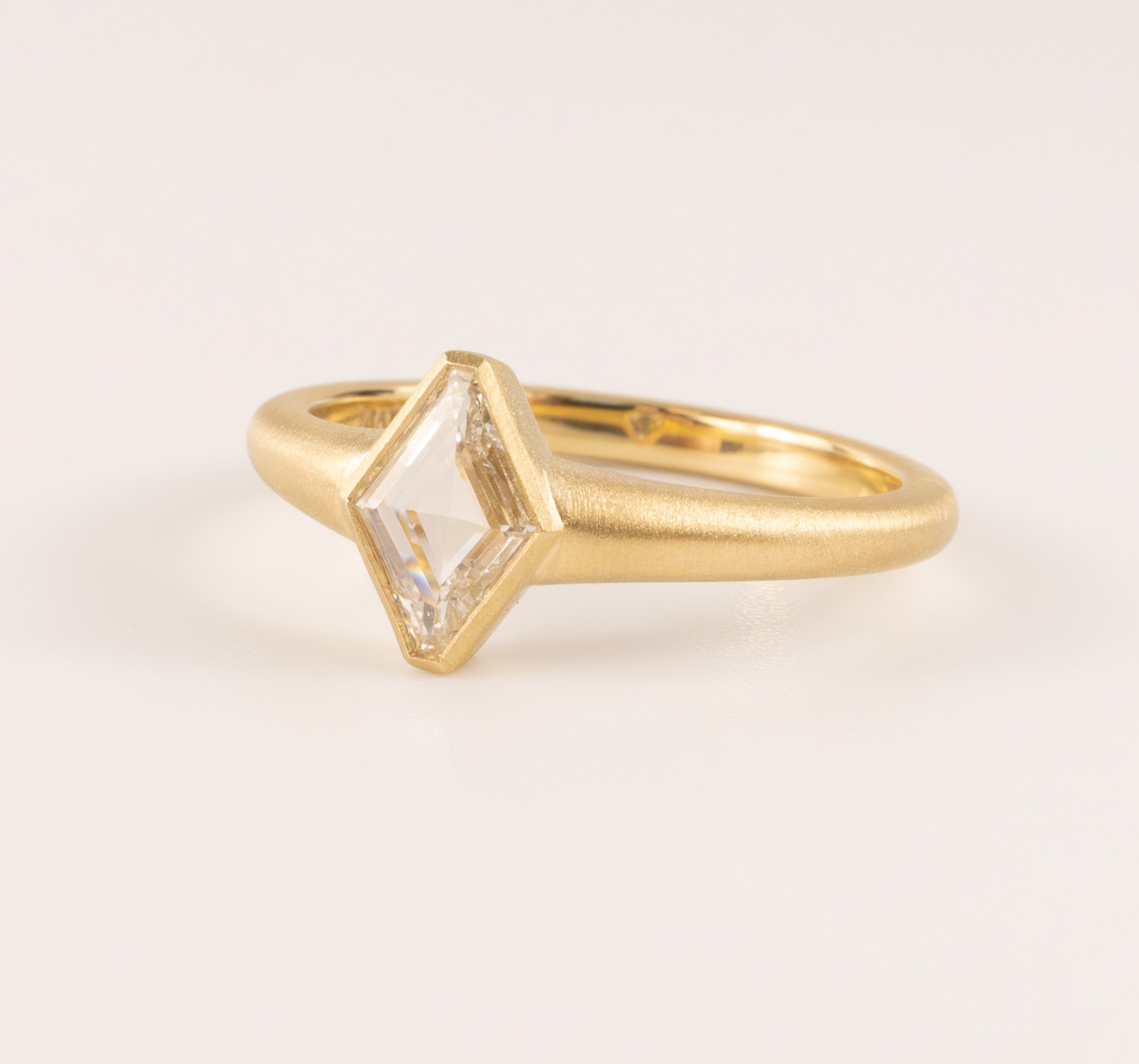 14KYG Portrait Cut Diamond 0.50ct Bezel Set Marks Custom Ring