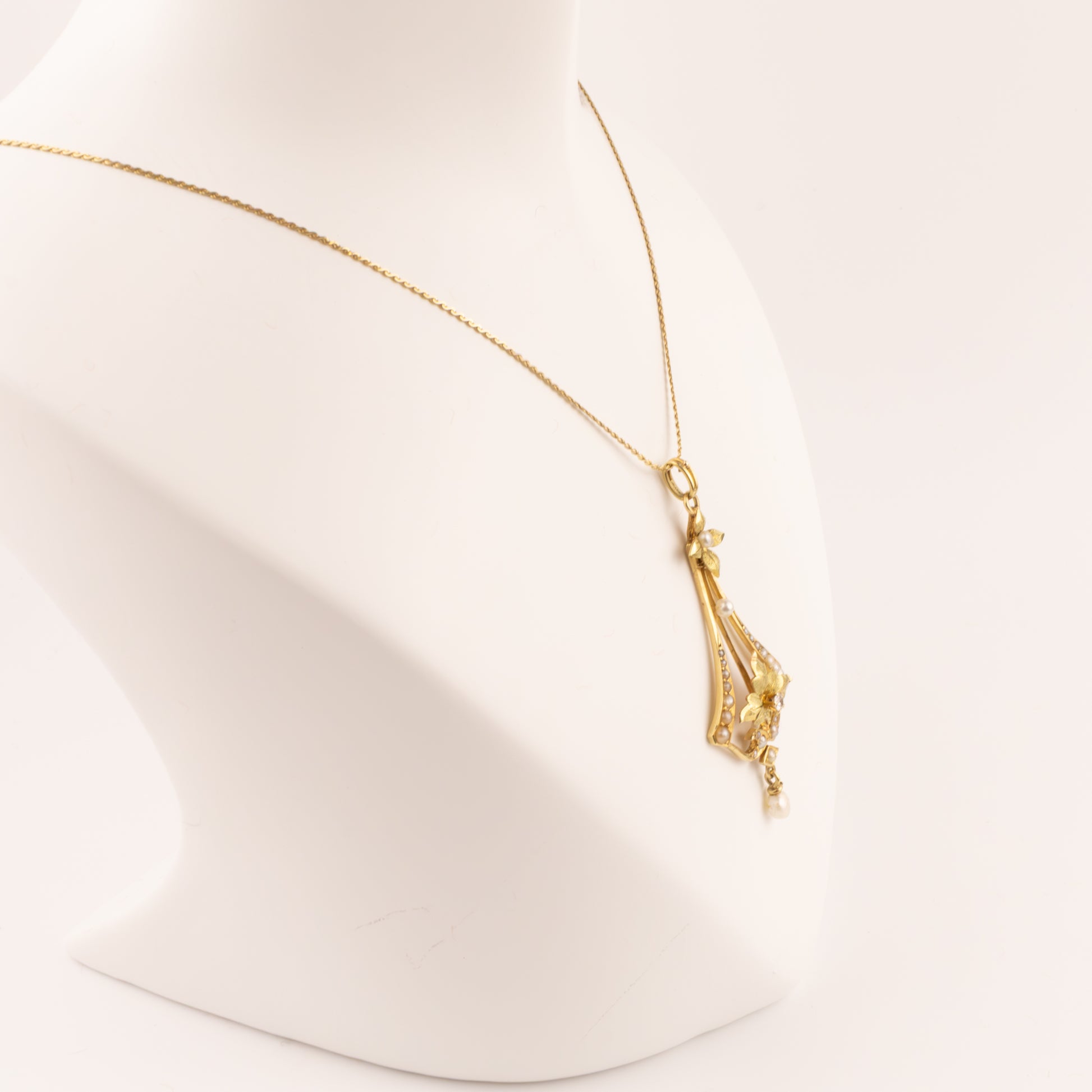 14K Yellow and Green Gold Vintage Pearl and Diamond Art Nouveau Necklace